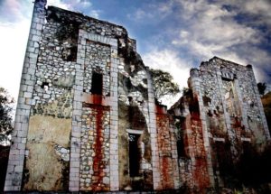 One of the most impressive buildings in the area is located at Las Jimenez and said to have housed transformers. A great deal of electricity was needed to operate the mines' water pumps © John Pint, 2012