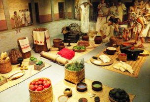 This diorama in Mexico City's Templo Mayor museum shows a Tenochtitlan market selling agricultural produce © Anthony Wright, 2013