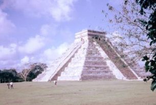 The Pyramid of Kukulkan, Chichen Itza. Photo by Tony Burton