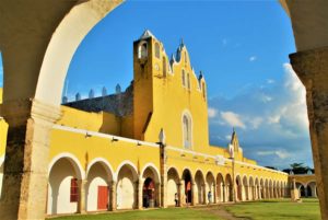 Composed around a large atrium, San Antonio de Padua Convent has chapels, church and the convent with its Lower and Upper Cloisters. © 2020 Jane Simon Ammeson