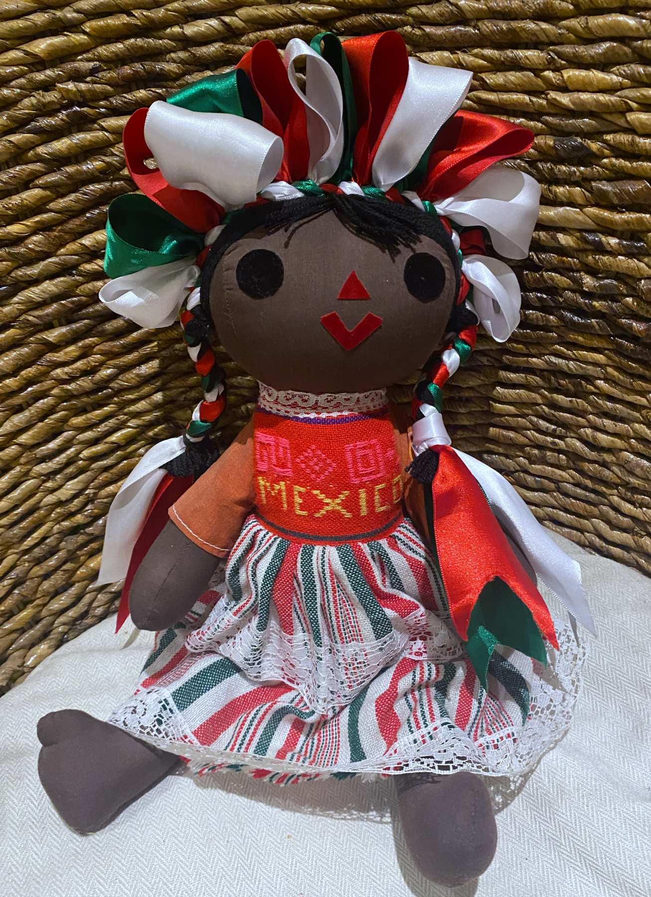 Keeping Culture Alive: The Iconic Lele Dolls of Amealco - MexConnect